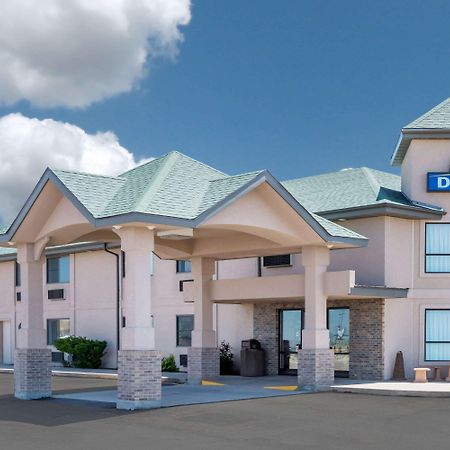 Days Inn By Wyndham Sidney Ne Exterior foto